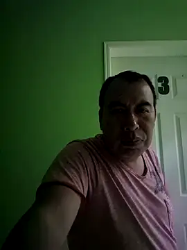 Snapshot of Piter1022 chatting on 09.15.25 Piter1022 online show from 09.15.25