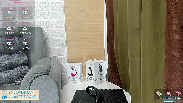 Snapshot of nakedfoam1 chatting on 02.27.25 nakedfoam1 online show from 02.27.25