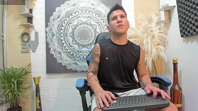 Snapshot of nakedfoam1 chatting on 01.19.26 nakedfoam1 online show from 01.19.26