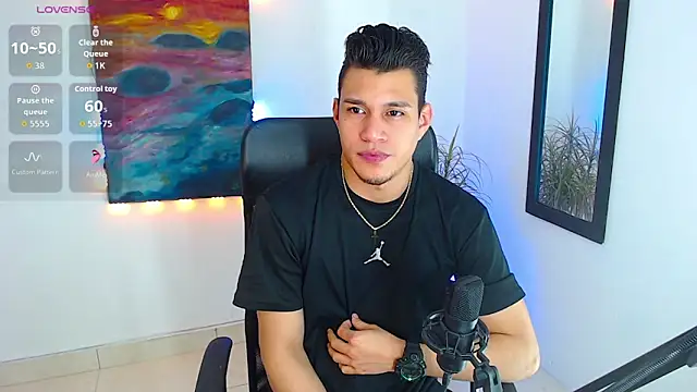 Snapshot of dirtyboy_23 chatting on 03.11.26 dirtyboy 23 online show from 03.11.26