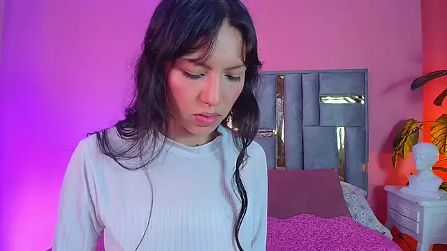 Snapshot of Bianca_ks chatting on 02.14.25 Bianca ks online show from 02.14.25