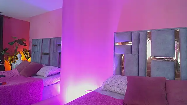 Snapshot of Bianca_ks chatting on 02.14.25 Bianca ks online show from 02.14.25