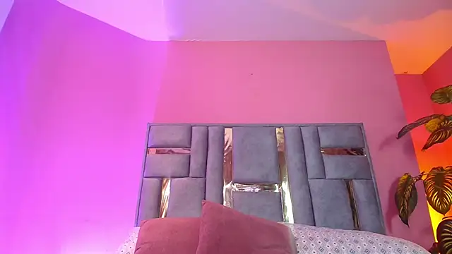 Snapshot of Bianca_ks chatting on 03.08.25 Bianca ks online show from 03.08.25