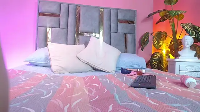 Snapshot of Bianca_ks chatting on 03.20.25 Bianca ks online show from 03.20.25