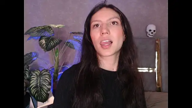 Snapshot of Bianca_ks chatting on 10.11.25 Bianca ks online show from 10.11.25