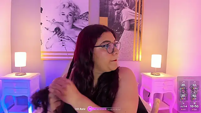 Snapshot of MeghanBurn chatting on 11.04.25 MeghanBurn online show from 11.04.25