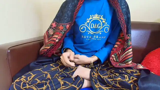 Srabontii online show from 11.28.25