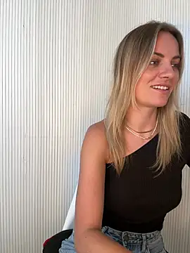 Milla  one online show from 06.15.26