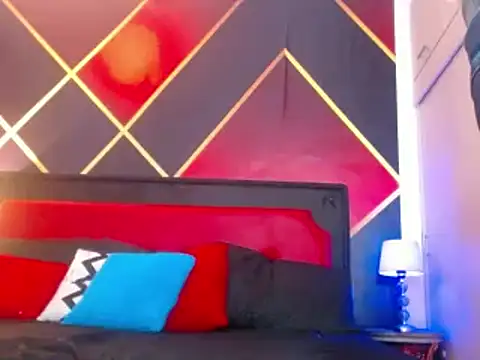 CindyandCarlo online show from 02.05.25