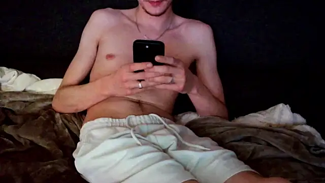 Snapshot of ElViko11 chatting on 01.12.25 ElViko11 online show from 01.12.25