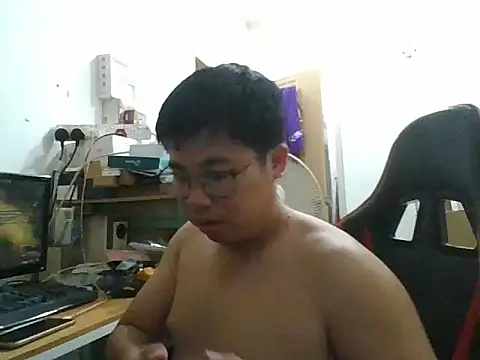 Snapshot of shyboymasturbation chatting on 02.06.25 shyboymasturbation online show from 02.06.25