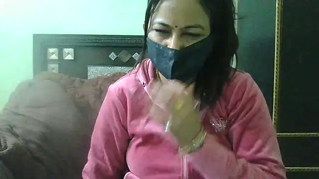 couplesuni online show from 02.04.25