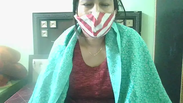 couplesuni online show from 02.14.25