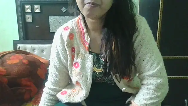 couplesuni online show from 11.21.25