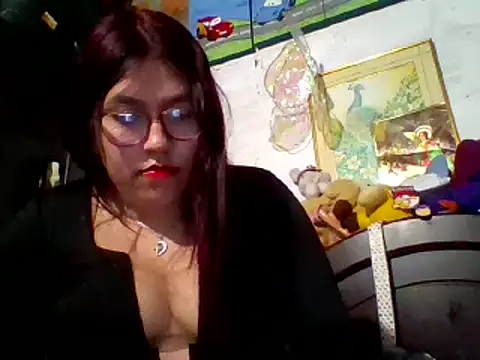 dafne19  online show from 02.17.25