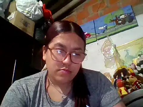 dafne19  online show from 03.18.25