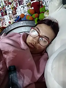 dafne19  online show from 10.13.25