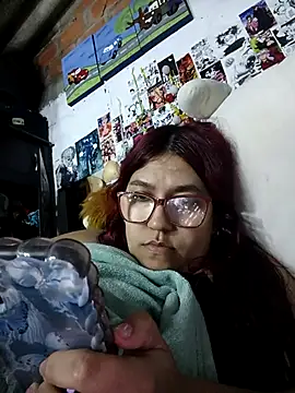 dafne19  online show from 10.16.25