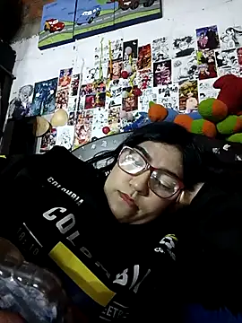 dafne19  online show from 10.22.25