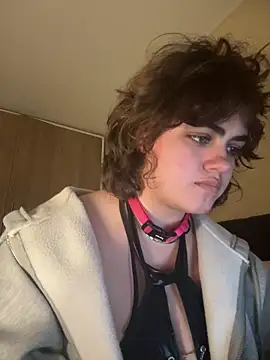 Snapshot of yudrayeb chatting on 12.27.24 yudrayeb online show from 12.27.24