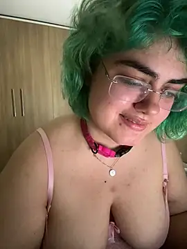 Snapshot of yudrayeb chatting on 01.26.25 yudrayeb online show from 01.26.25