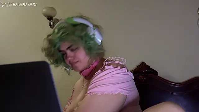 Snapshot of yudrayeb chatting on 03.02.25 yudrayeb online show from 03.02.25