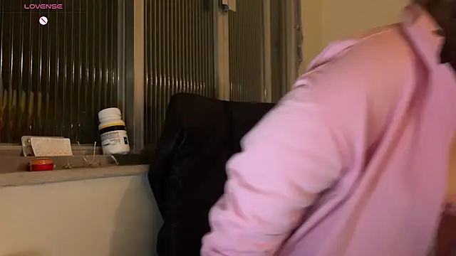 Snapshot of yudrayeb chatting on 09.24.25 yudrayeb online show from 09.24.25