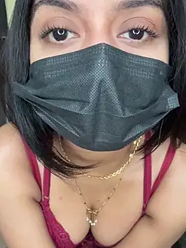 Snapshot of Aakanshaa__ chatting on 11.23.25 Aakanshaa online show from 11.23.25