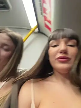 Snapshot of Sophie_Avory chatting on 03.28.26 Sophie Avory online show from 03.28.26