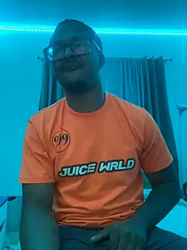 Snapshot of demonpt3 chatting on 01.17.25 demonpt3 online show from 01.17.25