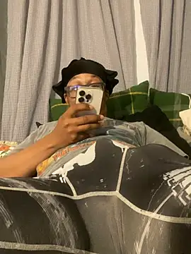 Snapshot of demonpt3 chatting on 03.09.25 demonpt3 online show from 03.09.25