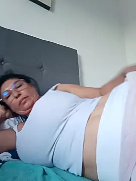 katysquirtdirty online show from 04.26.26