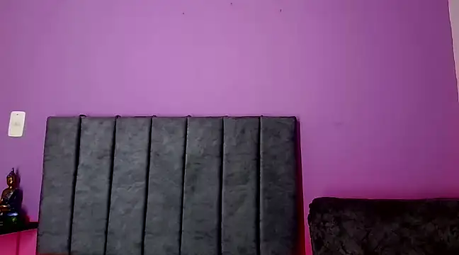 Snapshot of GabrielaMK chatting on 01.25.25 GabrielaMK online show from 01.25.25