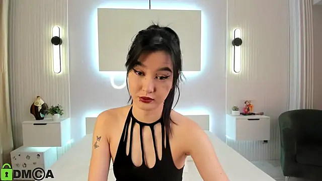 Lola Peach online show from 01.26.25