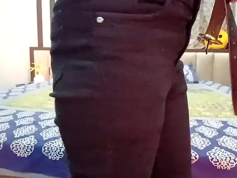 Snapshot of GoldnessAishu chatting on 01.19.25 GoldnessAishu online show from 01.19.25