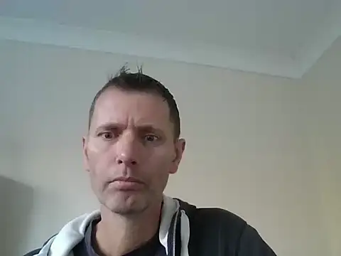 Snapshot of MarcusMaxx chatting on 12.04.25 MarcusMaxx online show from 12.04.25