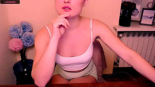 Felliciya online show from 03.07.25