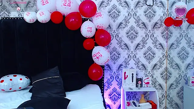 SaaraBrown online show from 02.11.25