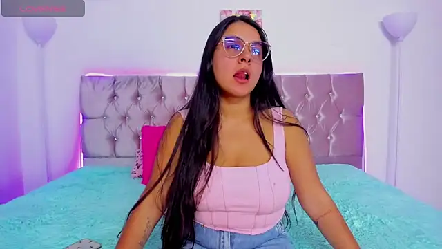 Alice Summer1 online show from 03.13.26