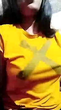 Snapshot of Hotty-Divya chatting on 12.26.24 Hotty-Divya online show from 12.26.24