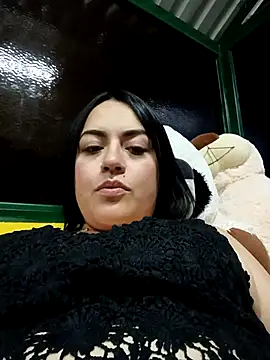 Snapshot of Lesly_10- chatting on 07.20.26 Lesly 10- online show from 07.20.26
