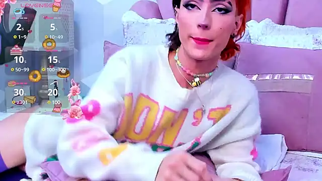 Snapshot of KylieMonnett chatting on 02.16.25 KylieMonnett online show from 02.16.25