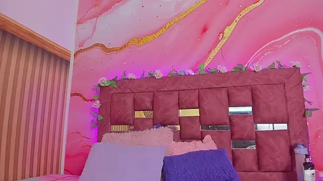 melody paris online show from 11.08.25