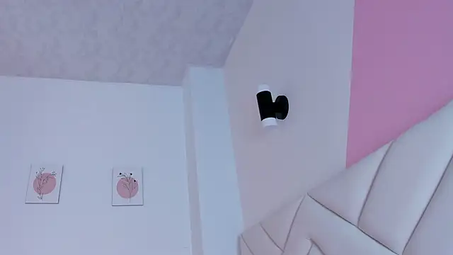 Snapshot of Brianna_bigboobs chatting on 01.10.25 Brianna bigboobs online show from 01.10.25