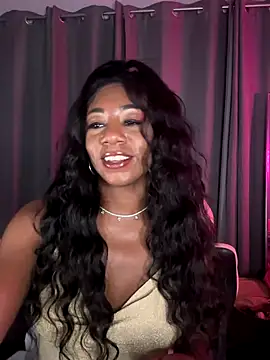 Snapshot of longislandprincess chatting on 09.19.25 longislandprincess online show from 09.19.25