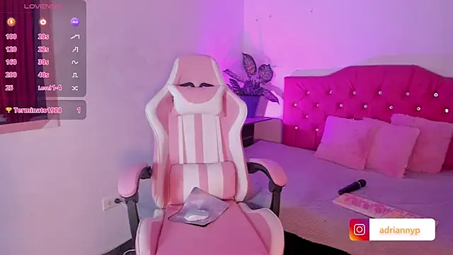 adriannyp 1 online show from 12.12.24