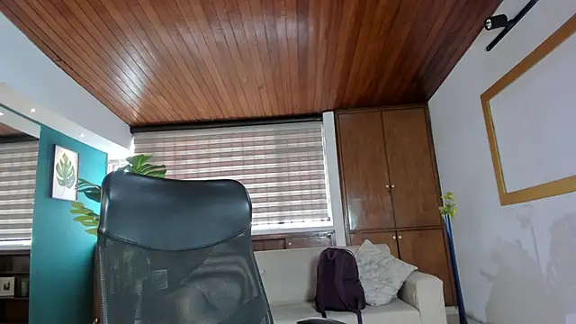 Lyssa Muller online show from 11.25.25