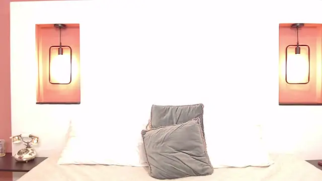 Miley Collins online show from 01.11.25