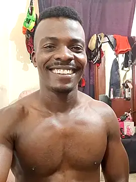 Snapshot of yezz3011 chatting on 11.13.25 yezz3011 online show from 11.13.25