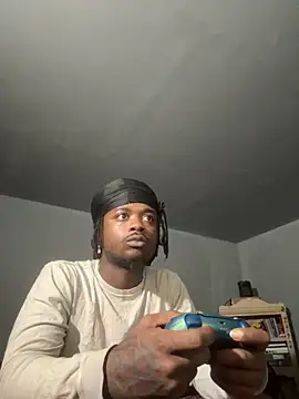 SluttyLyfe4L online show from 11.13.25